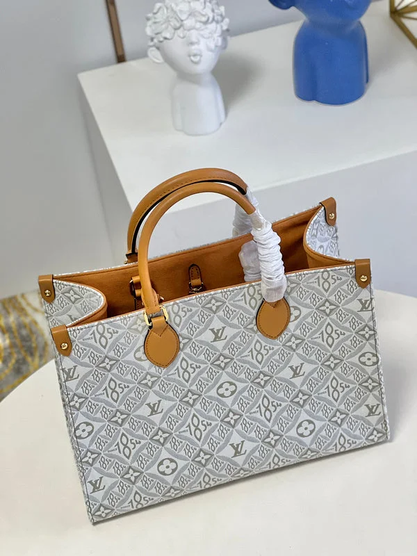 Louis Vuitton bags with a chain - link trim and a leather body for a modern edgeBoldCollect - LOUIS VUITTON BAGS - 2412