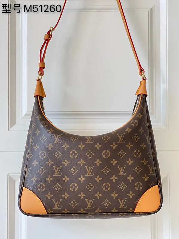 Louis Vuitton bags with a chain - link trim and a leather body for a modern edgeBoldCollect - LOUIS VUITTON BAGS - 2586