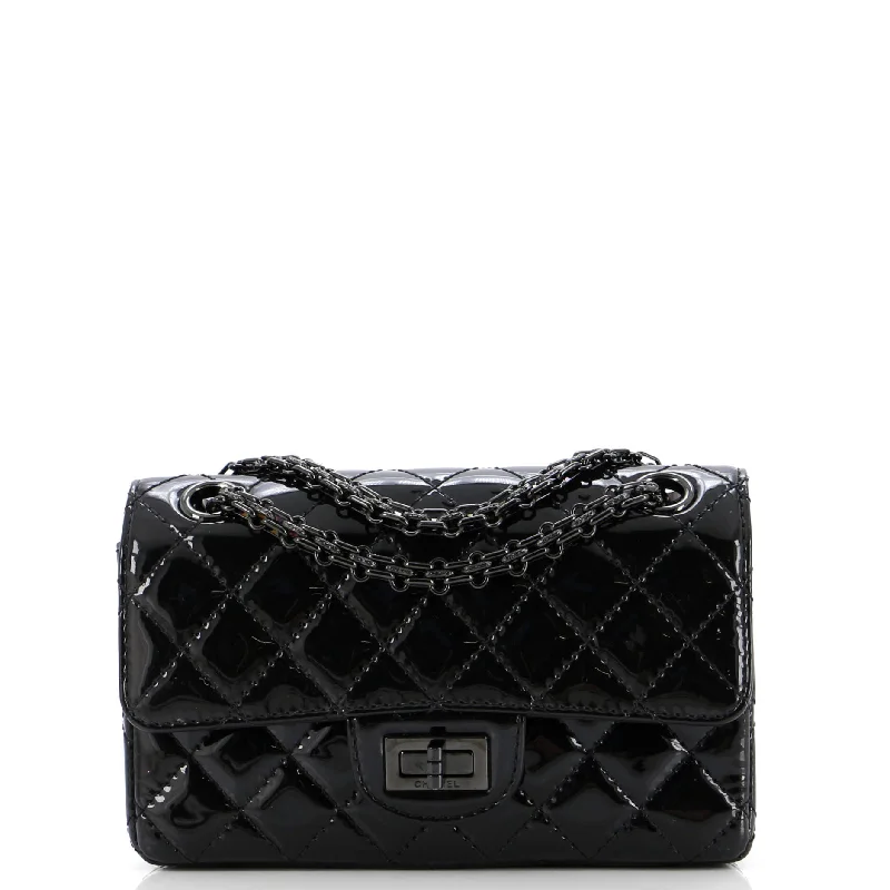 So Black Reissue 2.55 Flap Bag Quilted Patent Mini