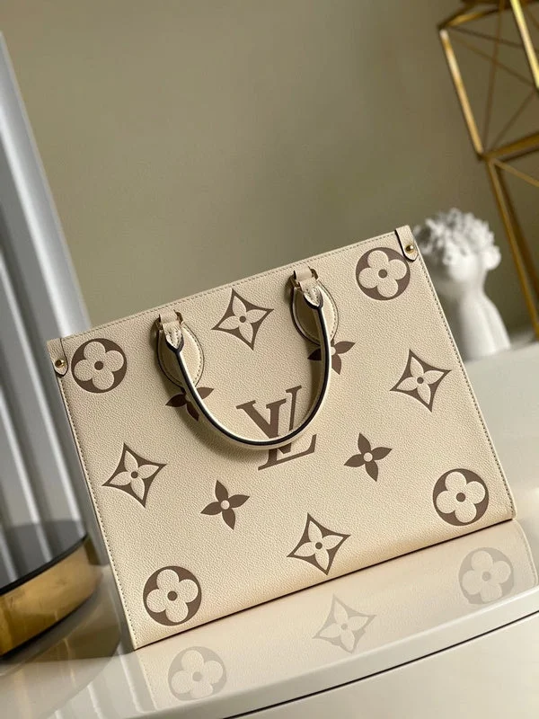 Louis Vuitton bags with a chain - link trim and a leather body for a modern edgeBoldCollect - LOUIS VUITTON BAGS - 2451