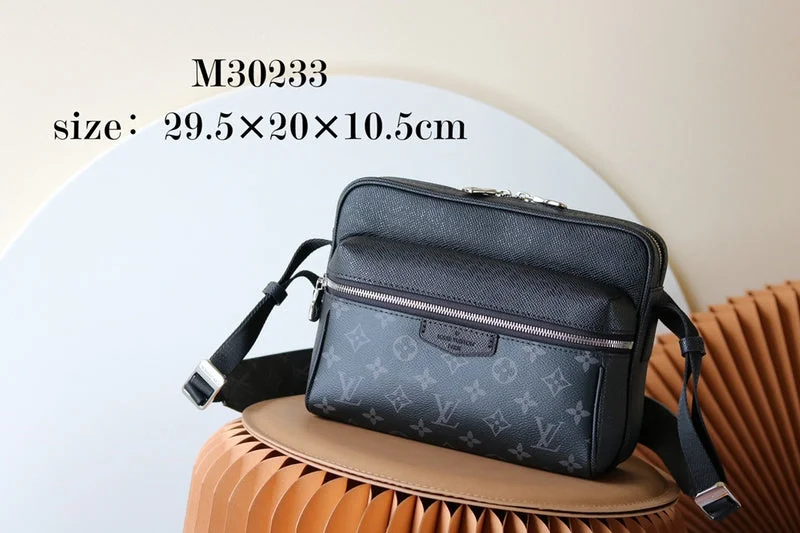 Louis Vuitton bags with a chain - link trim and a leather body for a modern edgeBoldCollect - LOUIS VUITTON BAGS - 2431