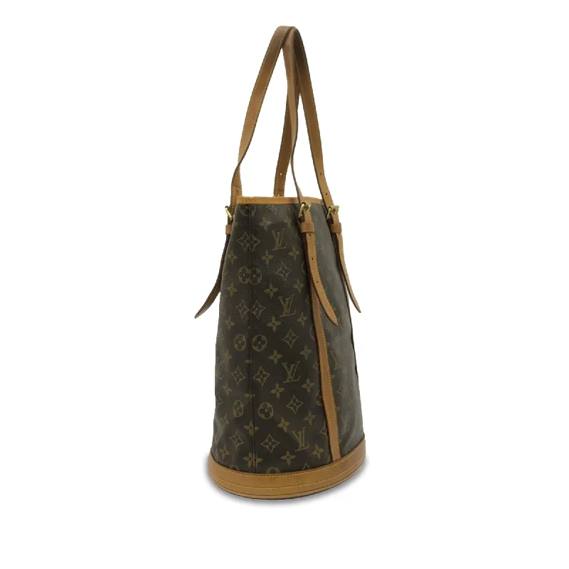 Louis Vuitton bags with a chain - link trim and a leather body for a modern edgeLouis Vuitton Monogram Bucket GM (Z4fPSO)