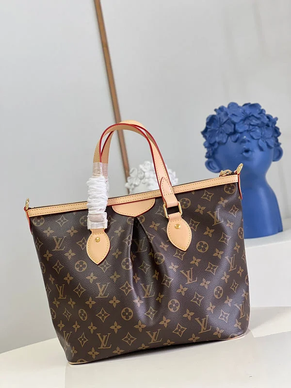 Louis Vuitton bags with a chain - link trim and a leather body for a modern edgeBoldCollect - LOUIS VUITTON BAGS - 2469