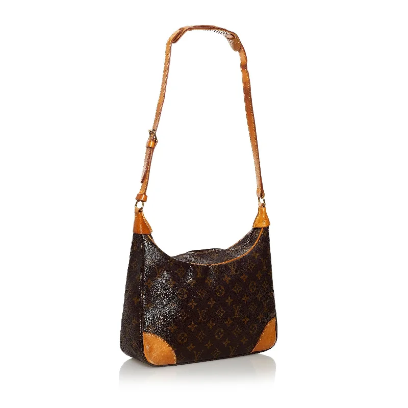 Louis Vuitton bags with a chain - link trim and a leather body for a modern edgeLouis Vuitton Monogram Boulogne PM (30166)