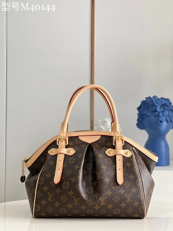 Louis Vuitton bags with a chain - link trim and a leather body for a modern edgeBoldCollect - LOUIS VUITTON BAGS - 2454