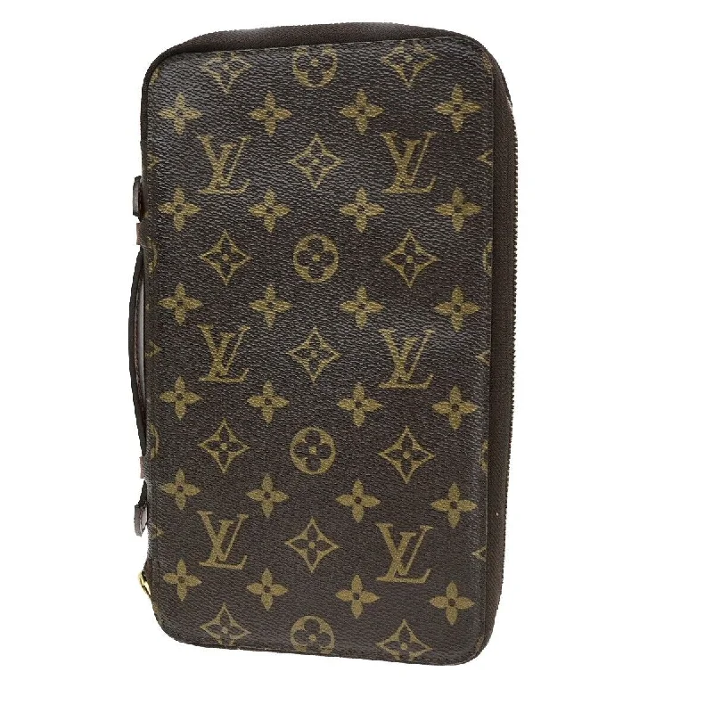 Louis Vuitton bags with a chain - link trim and a leather body for a modern edgeLOUIS VUITTON Escapade Wallet