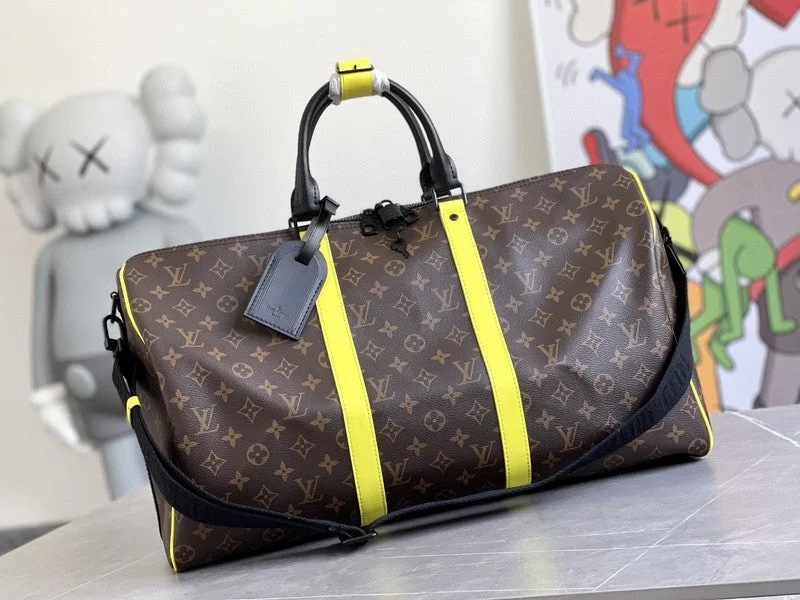 Louis Vuitton bags with a chain - link trim and a leather body for a modern edgeBoldCollect - LOUIS VUITTON BAGS - 2490