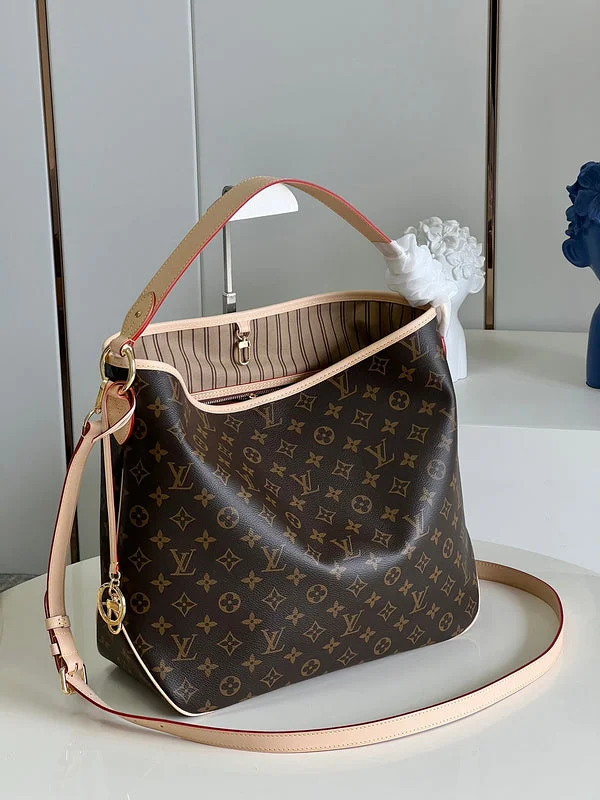 Louis Vuitton bags with a chain - link trim and a leather body for a modern edgeBoldCollect - LOUIS VUITTON BAGS - 2565