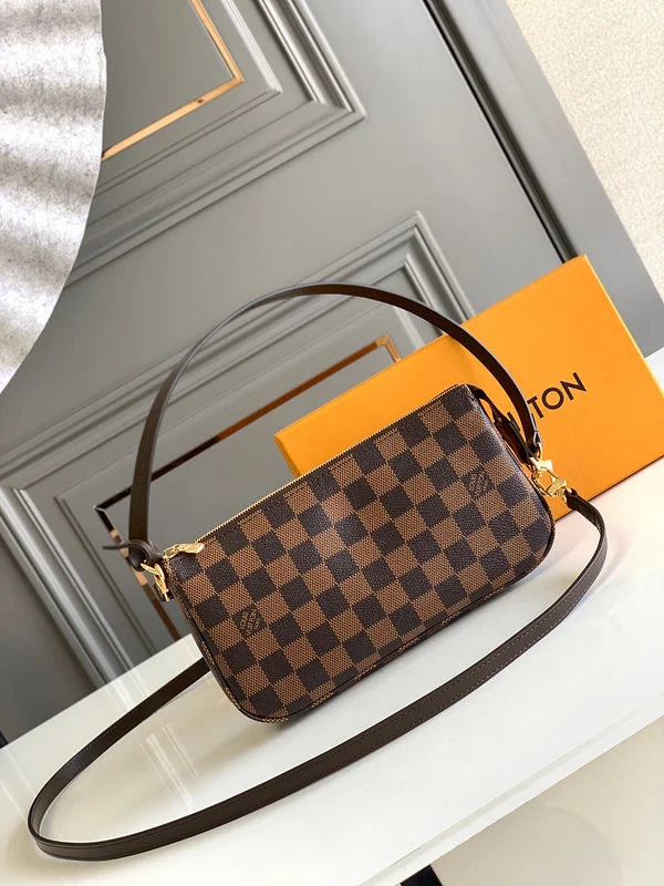 Louis Vuitton bags with a chain - link trim and a leather body for a modern edgeBoldCollect - LOUIS VUITTON BAGS - 2354