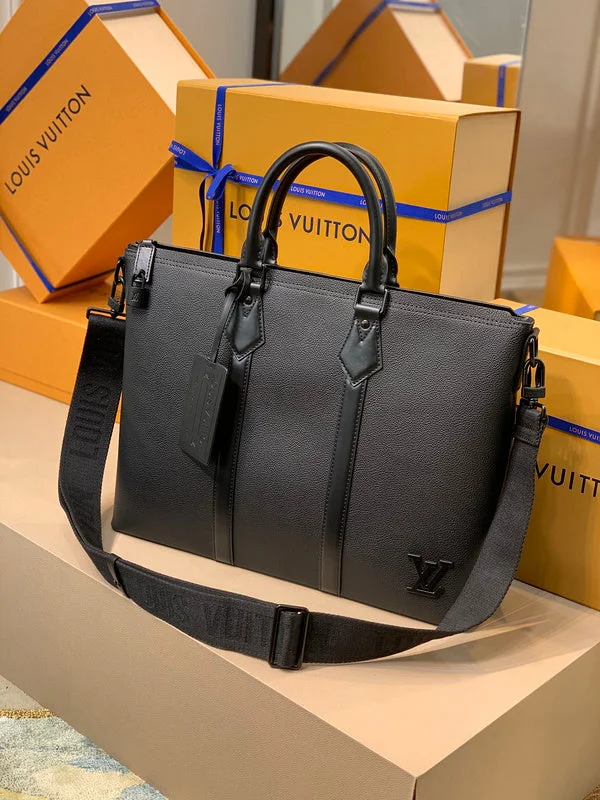 Louis Vuitton bags with a chain - link trim and a leather body for a modern edgeBoldCollect - LOUIS VUITTON BAGS - 2368