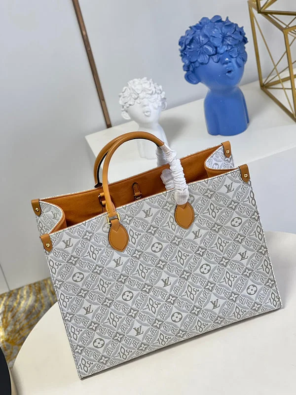 Louis Vuitton bags with a chain - link trim and a leather body for a modern edgeBoldCollect - LOUIS VUITTON BAGS - 2422