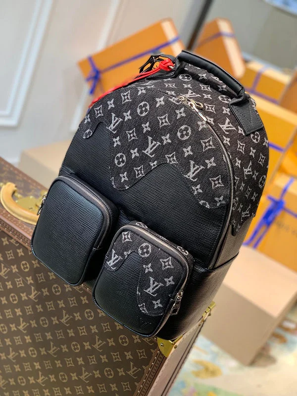 Louis Vuitton bags with a chain - link trim and a leather body for a modern edgeBoldCollect - LOUIS VUITTON BAGS - 2479