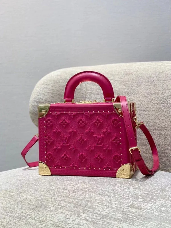 Louis Vuitton bags with a chain - link trim and a leather body for a modern edgeBoldCollect - LOUIS VUITTON BAGS - 2039