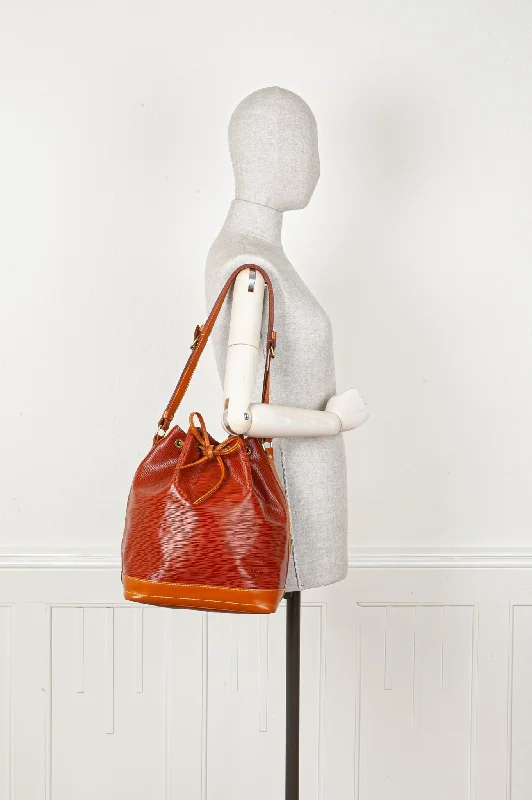 Louis Vuitton bags with a chain - link trim and a leather body for a modern edgeLOUIS VUITTON Grand Sac Noe Epi Cognac