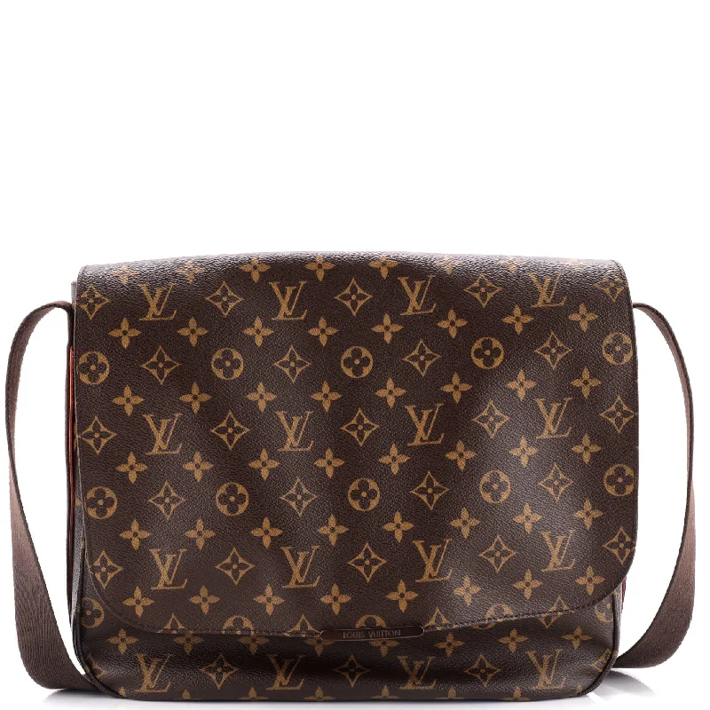 Beaubourg Messenger Bag Monogram Canvas MM