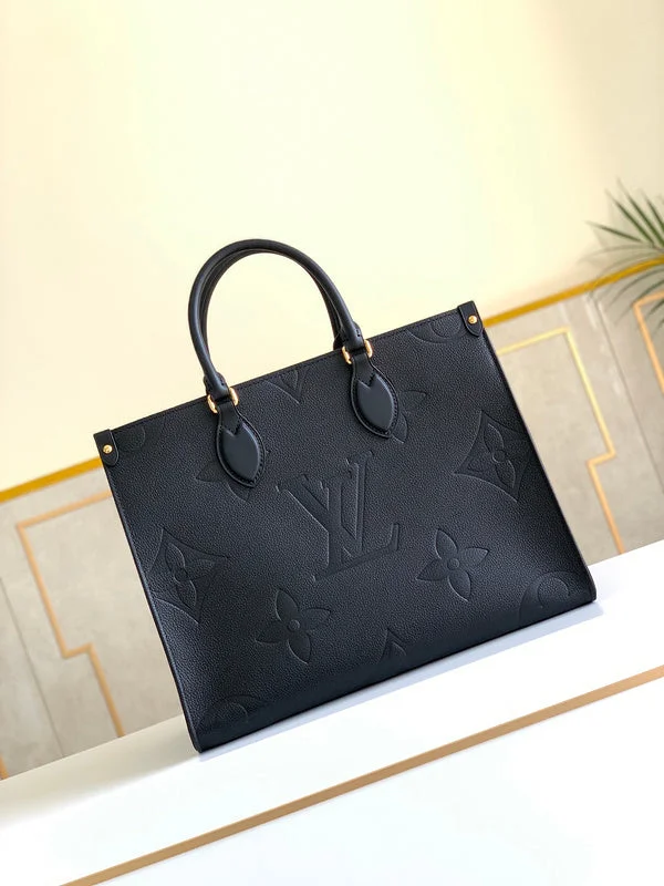 Louis Vuitton bags with a chain - link trim and a leather body for a modern edgeBoldCollect - LOUIS VUITTON BAGS - 2581