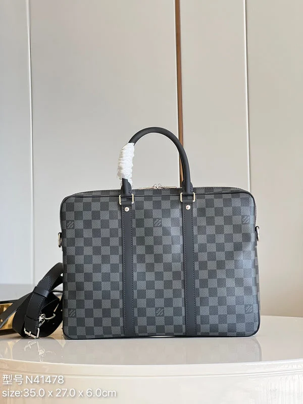 Louis Vuitton bags with a chain - link trim and a leather body for a modern edgeBoldCollect - LOUIS VUITTON BAGS - 2580