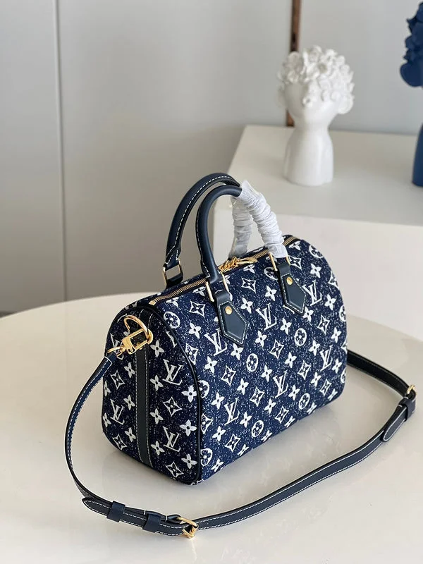 Louis Vuitton bags with a chain - link trim and a leather body for a modern edgeBoldCollect - LOUIS VUITTON BAGS - 2486