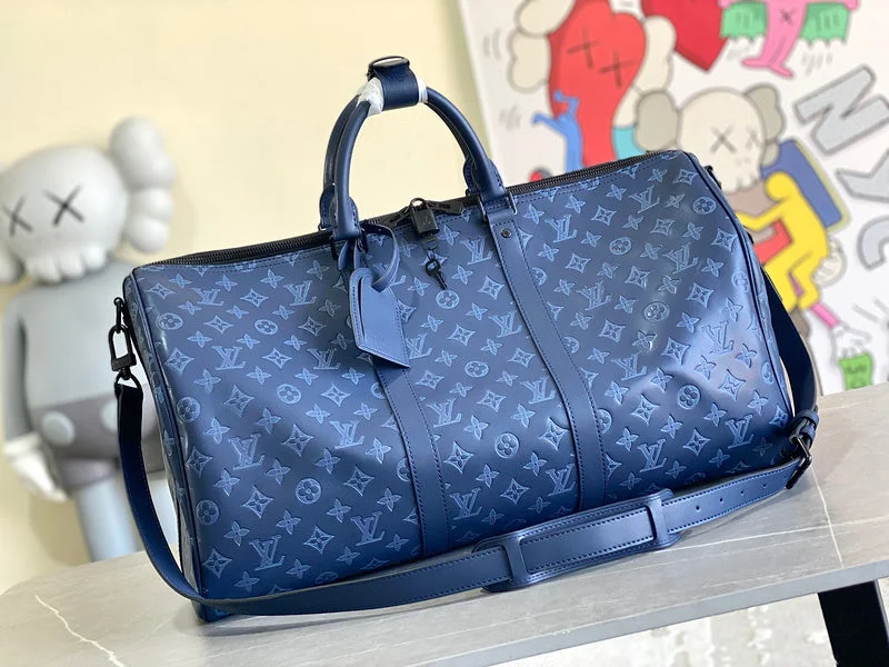 Louis Vuitton bags with a chain - link trim and a leather body for a modern edgeBoldCollect - LOUIS VUITTON BAGS - 2478