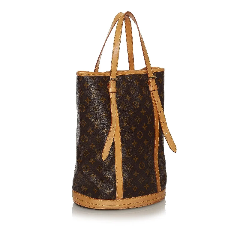 Louis Vuitton bags with a chain - link trim and a leather body for a modern edgeLouis Vuitton Monogram Bucket GM (33452)