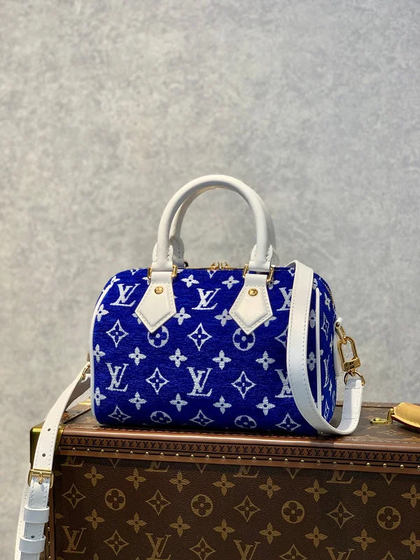 Louis Vuitton bags with a chain - link trim and a leather body for a modern edgeBoldCollect - LOUIS VUITTON BAGS - 2021