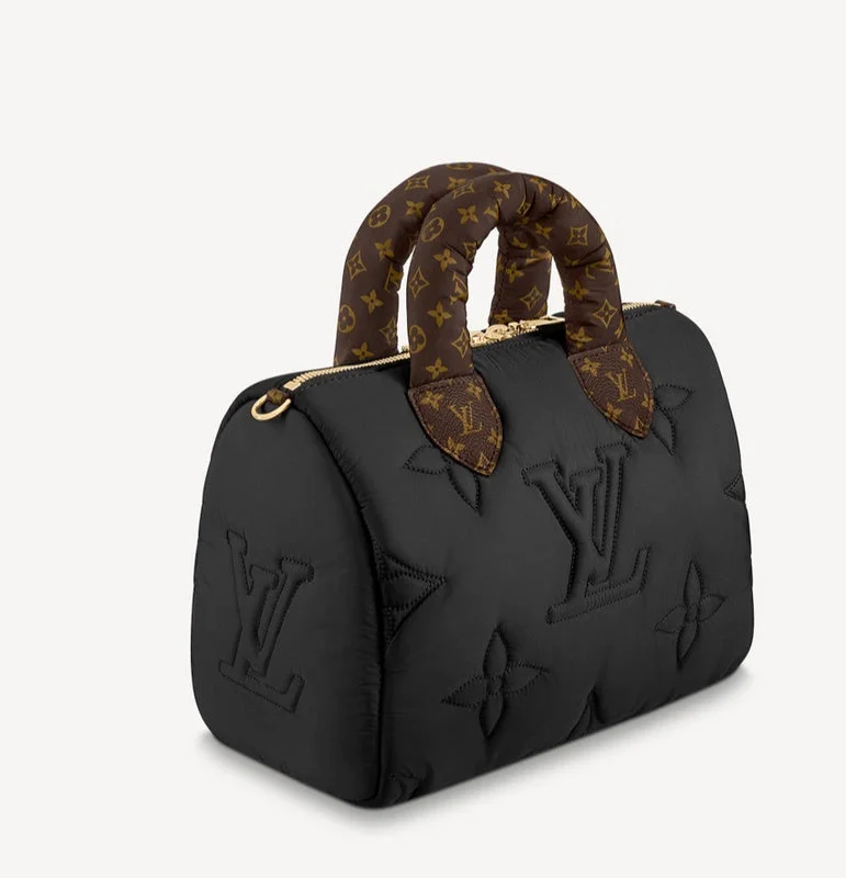 Louis Vuitton bags with a chain - link trim and a leather body for a modern edgeBoldCollect - LOUIS VUITTON BAGS - 2535