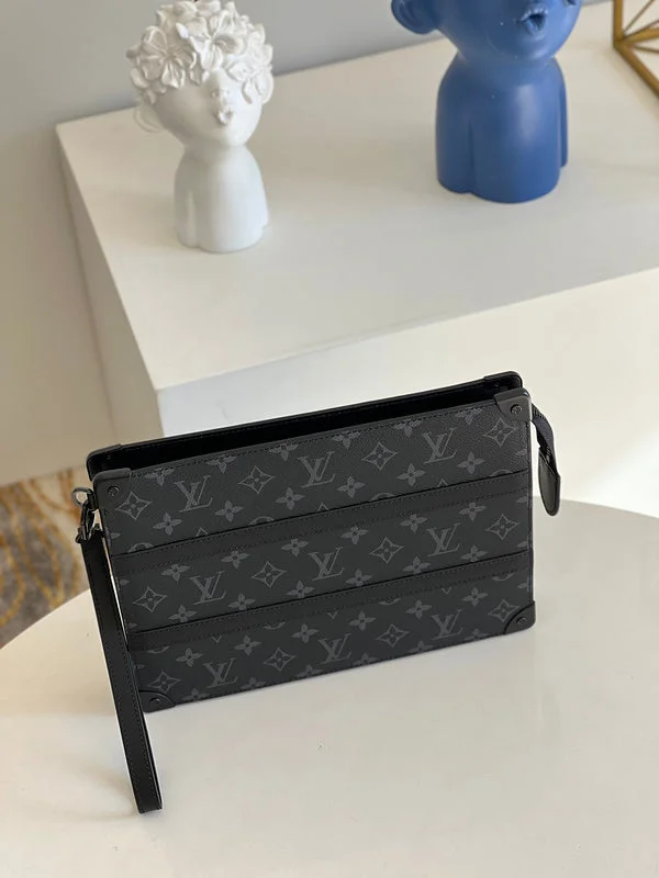 Louis Vuitton bags with a chain - link trim and a leather body for a modern edgeBoldCollect - LOUIS VUITTON BAGS - 2538