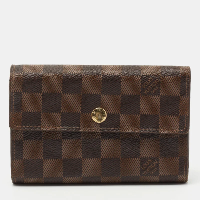 Louis Vuitton bags with a chain - link trim and a leather body for a modern edgeLouis Vuitton Damier Ebene Canvas Alexandra Wallet