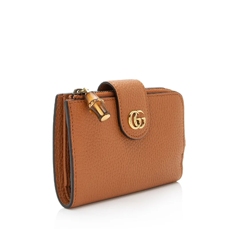 Gucci crossbody bags for women with adjustable leather strapsGucci Leather Bamboo GG Marmont Compact Wallet (SHF-rHKdCk)