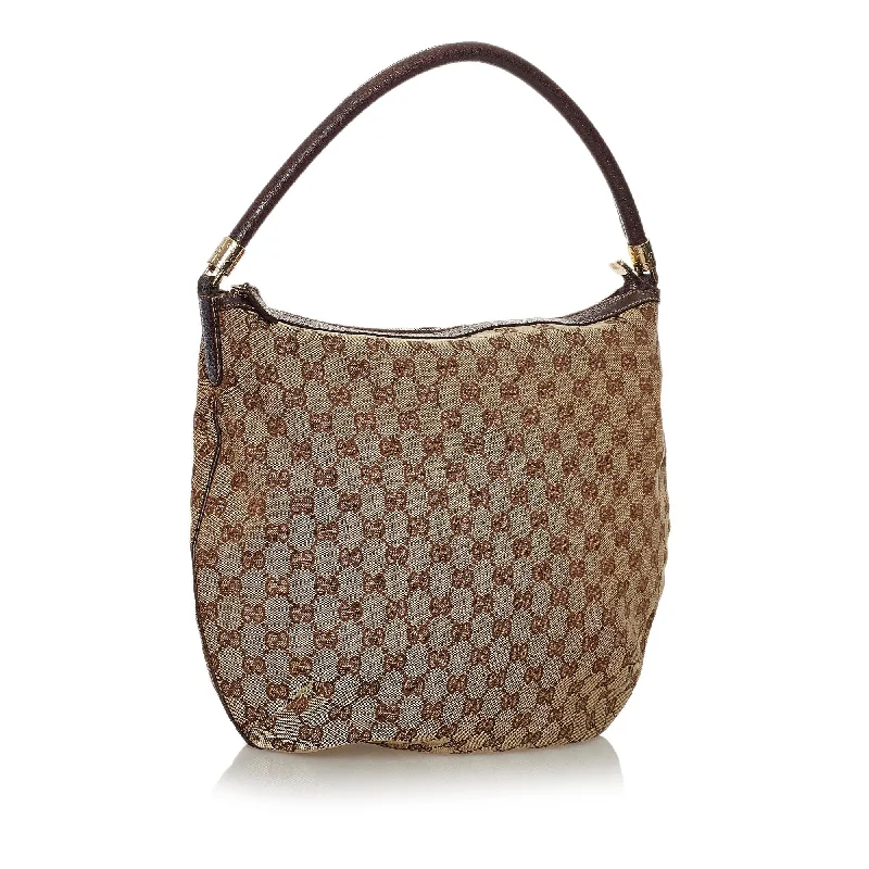 Women Gucci bags with a snap - button closure and a decorative charmGucci GG Canvas Hobo Bag (33590)