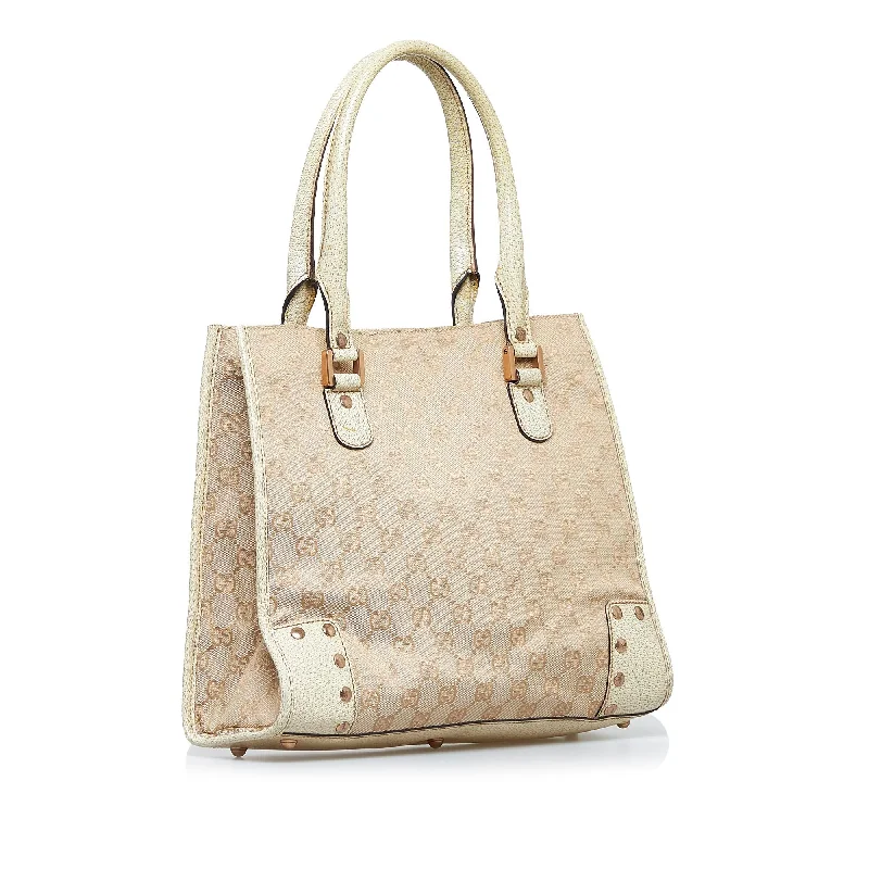 Women Gucci bags with interlocking G hardware for a classic lookGucci GG Canvas Handbag (fOgJ1K)