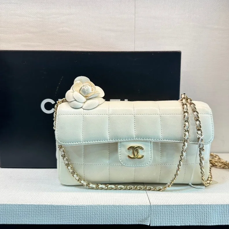 Chanel Colorful Handbag for Spring OutfitsChanel Chocolate Bar Camellia Single Flap Bag Small Off-White