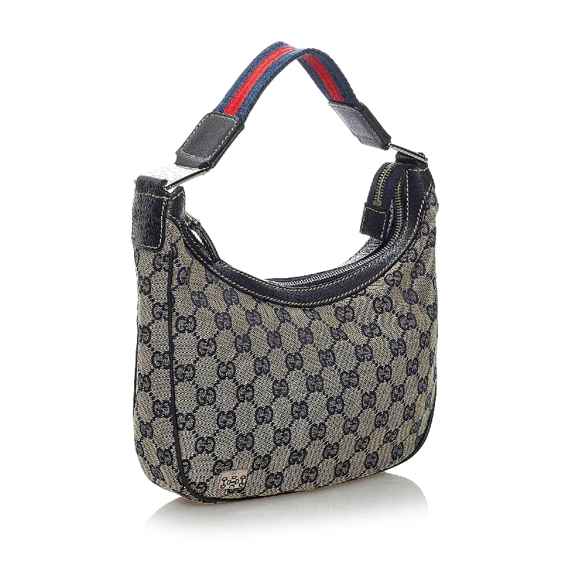 Ladies Gucci handbags with a detachable coin purse insideGucci GG Canvas Hobo (29646)