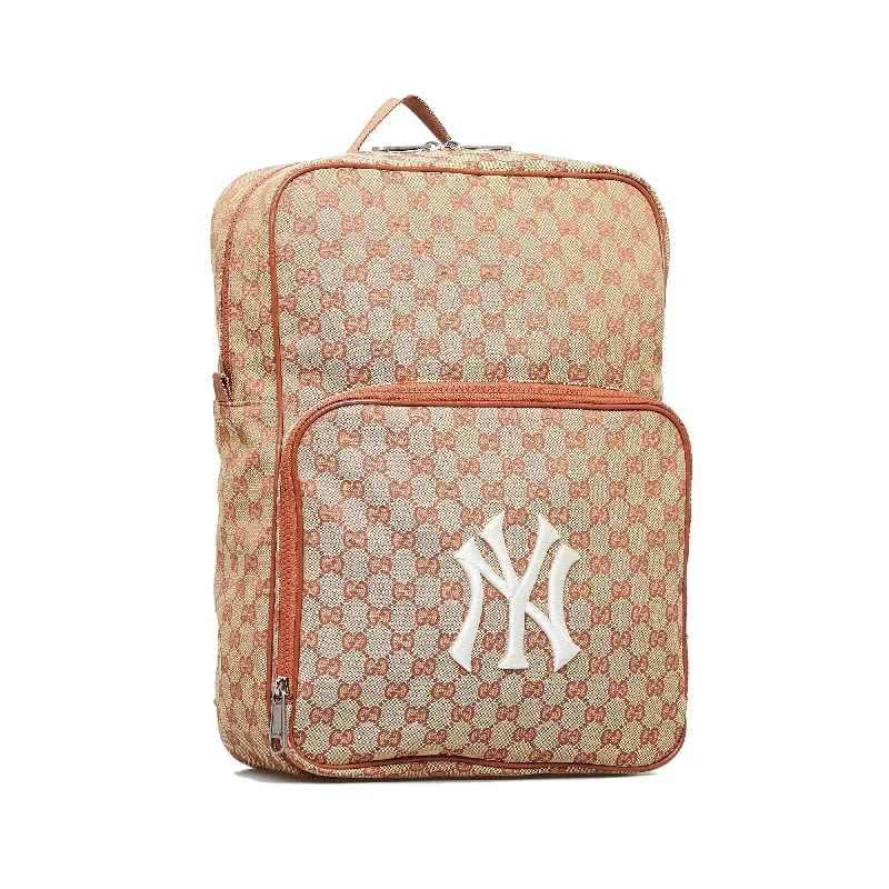 Gucci Marmont bags for women with a snakeskin - effect panelGucci GG Canvas NY Yankees Backpack (SHG-ZwDhXV)