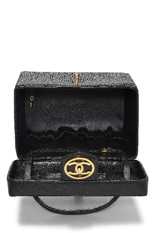 Chanel Luxury Handbag for High - End EventsChanel,  Black Caviar Circle 'CC' Vanity Large, Black