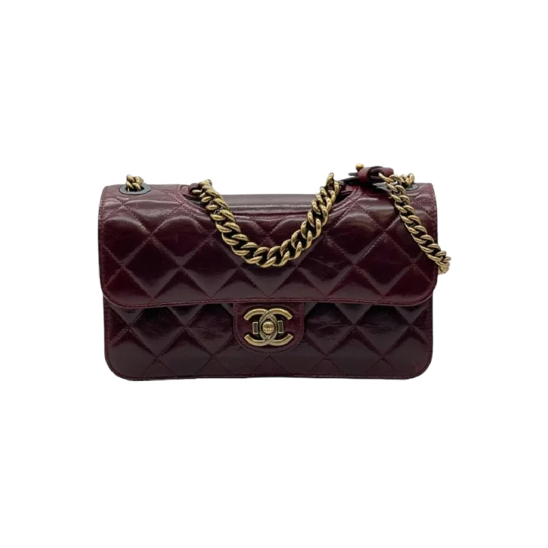 Chanel Lightweight Handbag for Daily ErrandsPerfect Edge Flap Burgundy GHW