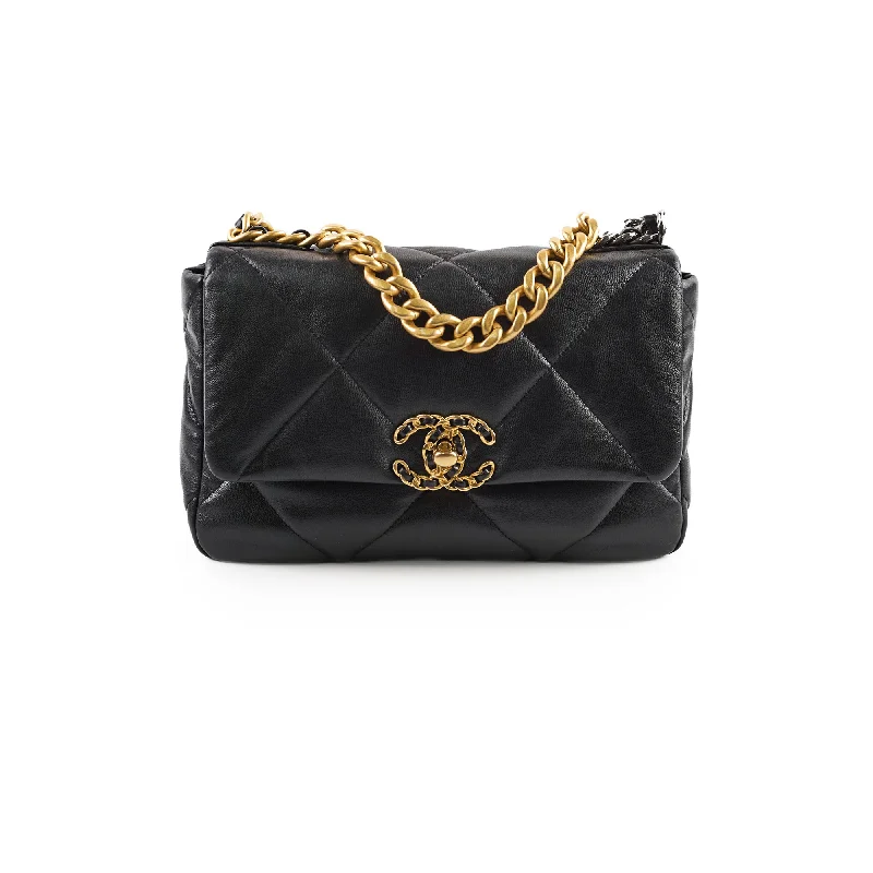 Chanel Medium Tote Bag for Office LadiesChanel Small 19 Black 30 Series