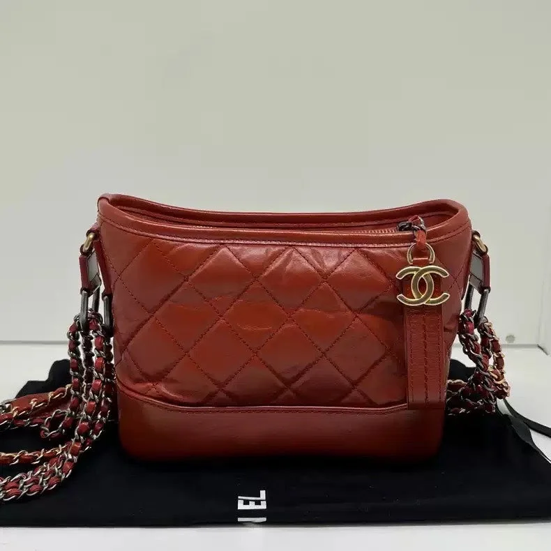 Chanel Classic Flap Bag for Evening PartyChanel Gabrielle Small Hobo Bag Brick Red Iconic Versatile Design