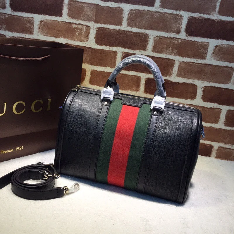 Ladies Gucci shoulder bags with a magnetic - closure flapBC - GUCCI BAG - 3240