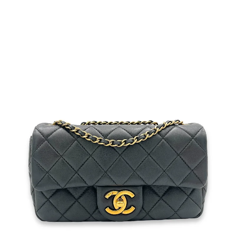 Chanel Chain Strap Handbag for Everyday UseChanel Classic Black Crossbody Bag in Lambskin, Gold hardware C2409-001180DT