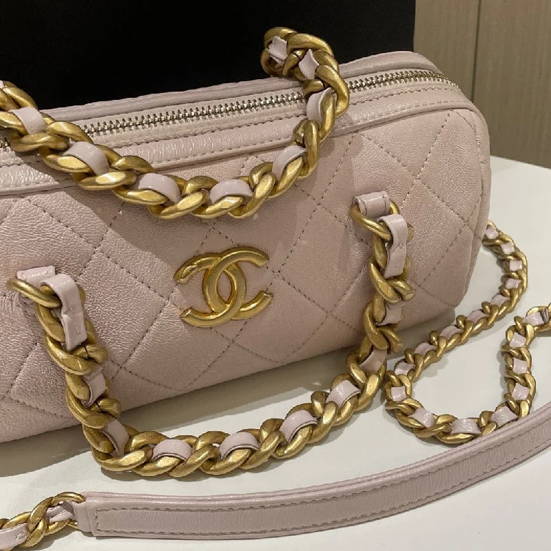 Chanel Designer Handbag with Unique DesignChanel Pink Bowling Bag 30 Quilted Leather 2020