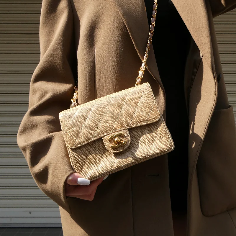 Chanel Lightweight Handbag for Daily ErrandsCHANEL 1991-1994 Classic Square Flap Mini Beige Lizard 47683