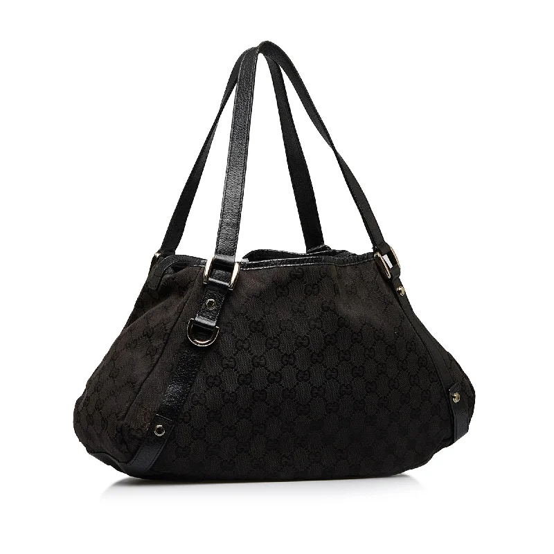 Ladies Gucci Dionysus bags with a chain - link shoulder strapGucci GG Canvas Pelham Shoulder Bag (SHG-DJMWdO)