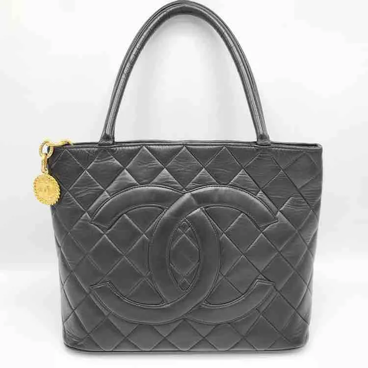 Chanel Handbag with Adjustable Strap for ComfortChanel Black Quilted Leather Medallion Tote Bag Large Size