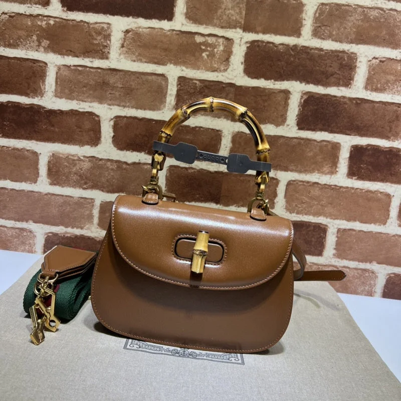 Women Gucci bags with a front - zip pocket for small itemsBC - GUCCI BAG - 3325