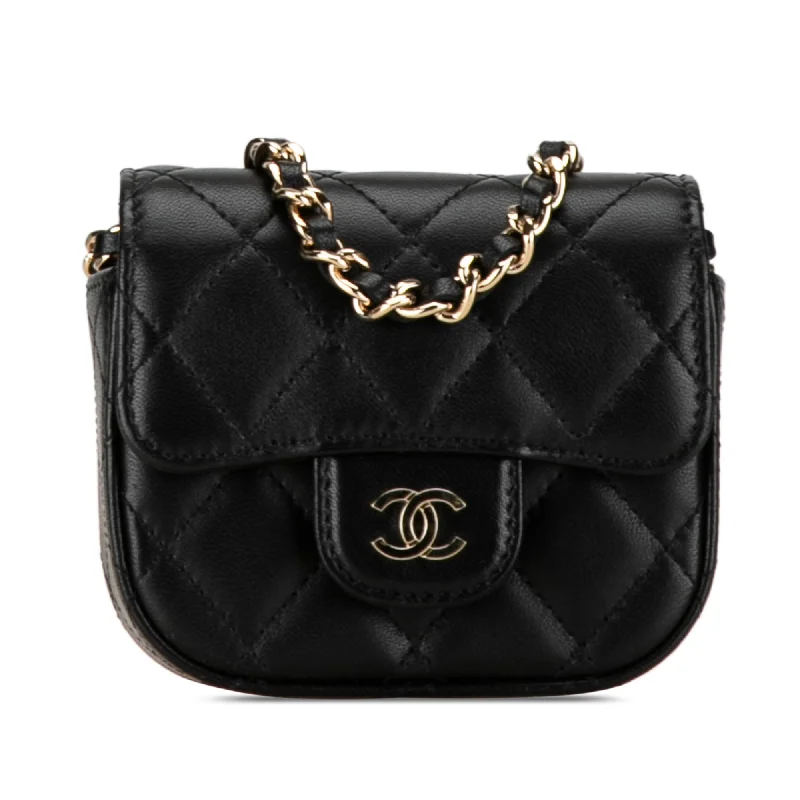 Chanel Black Handbag for Business MeetingsBlack Chanel CC Quilted Lambskin Flap Card Holder On Chain Crossbody Bag