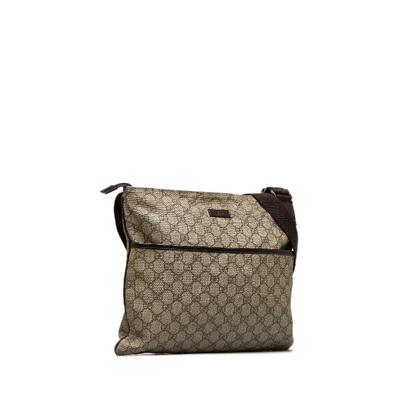 Women Gucci bags with a detachable mirror insideGucci GG Supreme Crossbody Bag (SHG-VM8RkV)