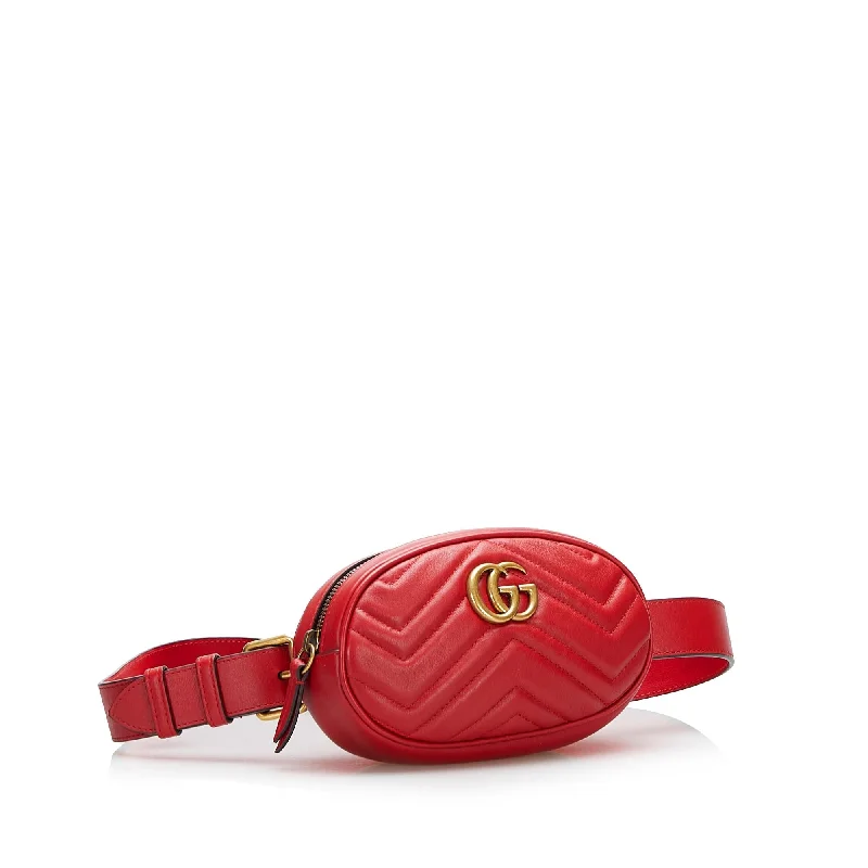 Women Gucci bags with a detachable mirror insideGucci GG Marmont Matelasse Belt Bag (SHG-O8LhMP)