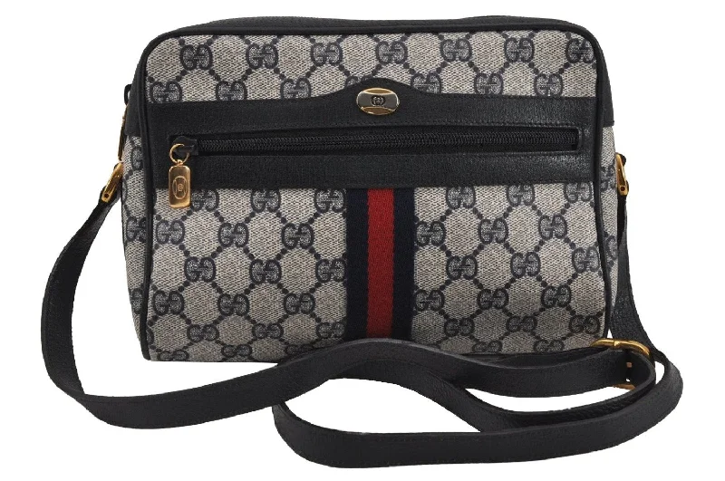 Women Gucci bags with a chain - link trim and a leather bodyAuthentic GUCCI Sherry Line Shoulder Cross Bag GG PVC Leather Navy Junk 9388J