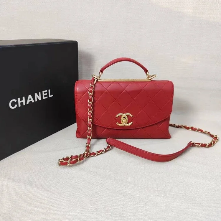 Chanel Medium Tote Bag for Office LadiesChanel Trendy Red Quilted Caviar Leather Chain Shoulder Bag Medium